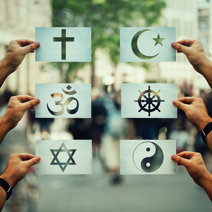 Zur europäischen Geschichte gehört untrennbar und wesentlich das Christentum, aber auch das Judentum und der Islam prägten und prägen das Leben in Europa. Zur europäischen Geschichte gehört untrennbar und wesentlich das Christentum, aber auch das Judentum und der Islam prägten und prägen das Leben in Europa.