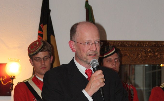 Kb Dr. med. Michael Heil